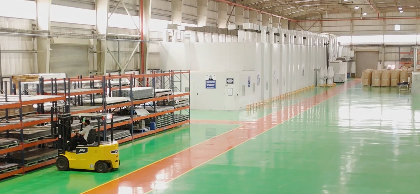 sequence 01.00 01 43 09.still002a